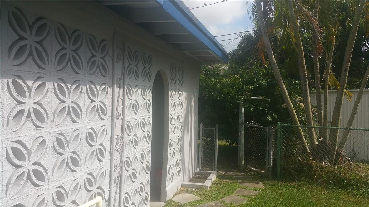 Cresthaven 2 34-49 B - Residential