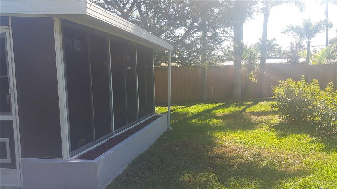 Cresthaven 2 34-49 B - Residential