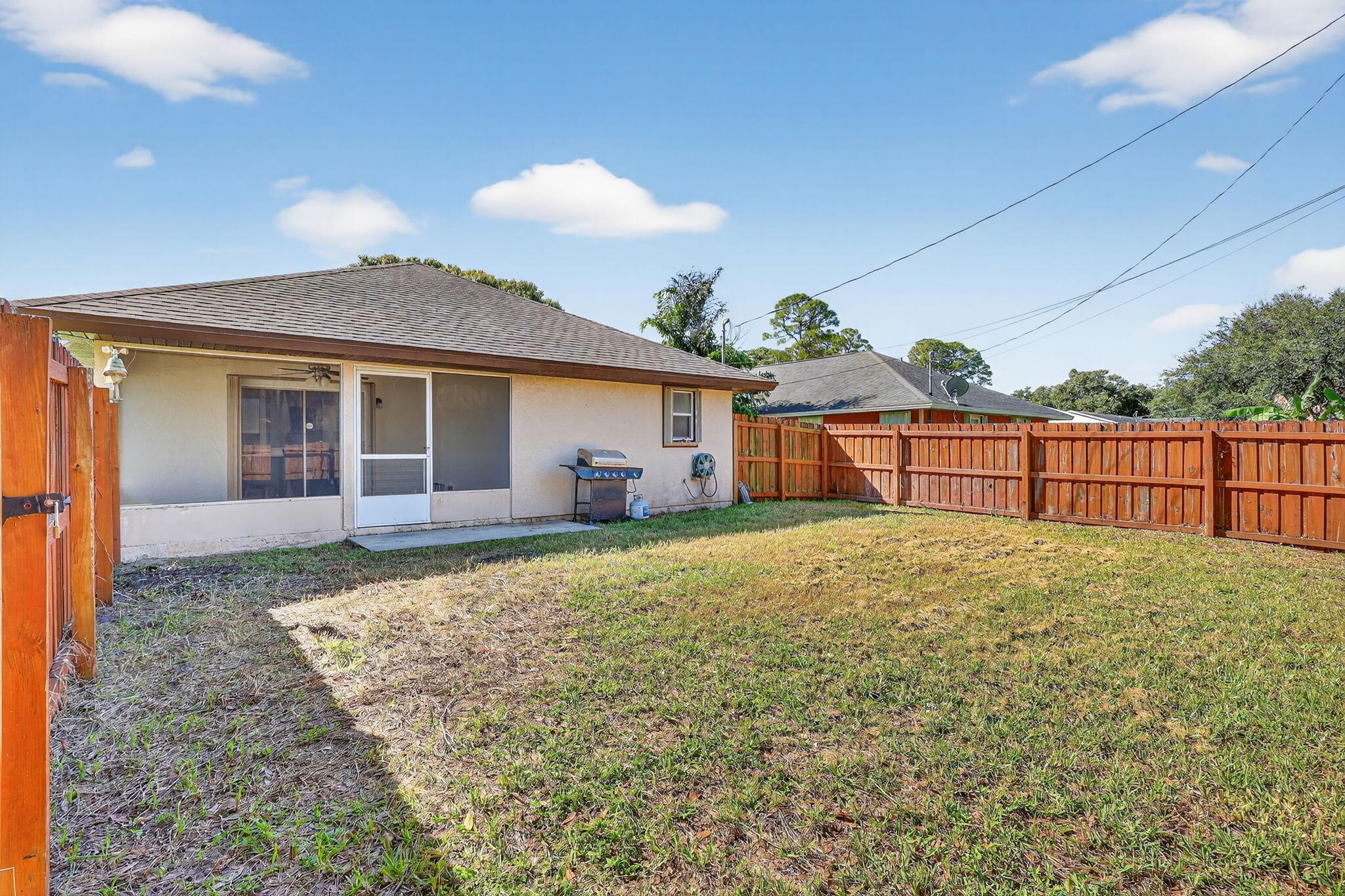 VERO BEACH HOMESITES UNIT - Residential