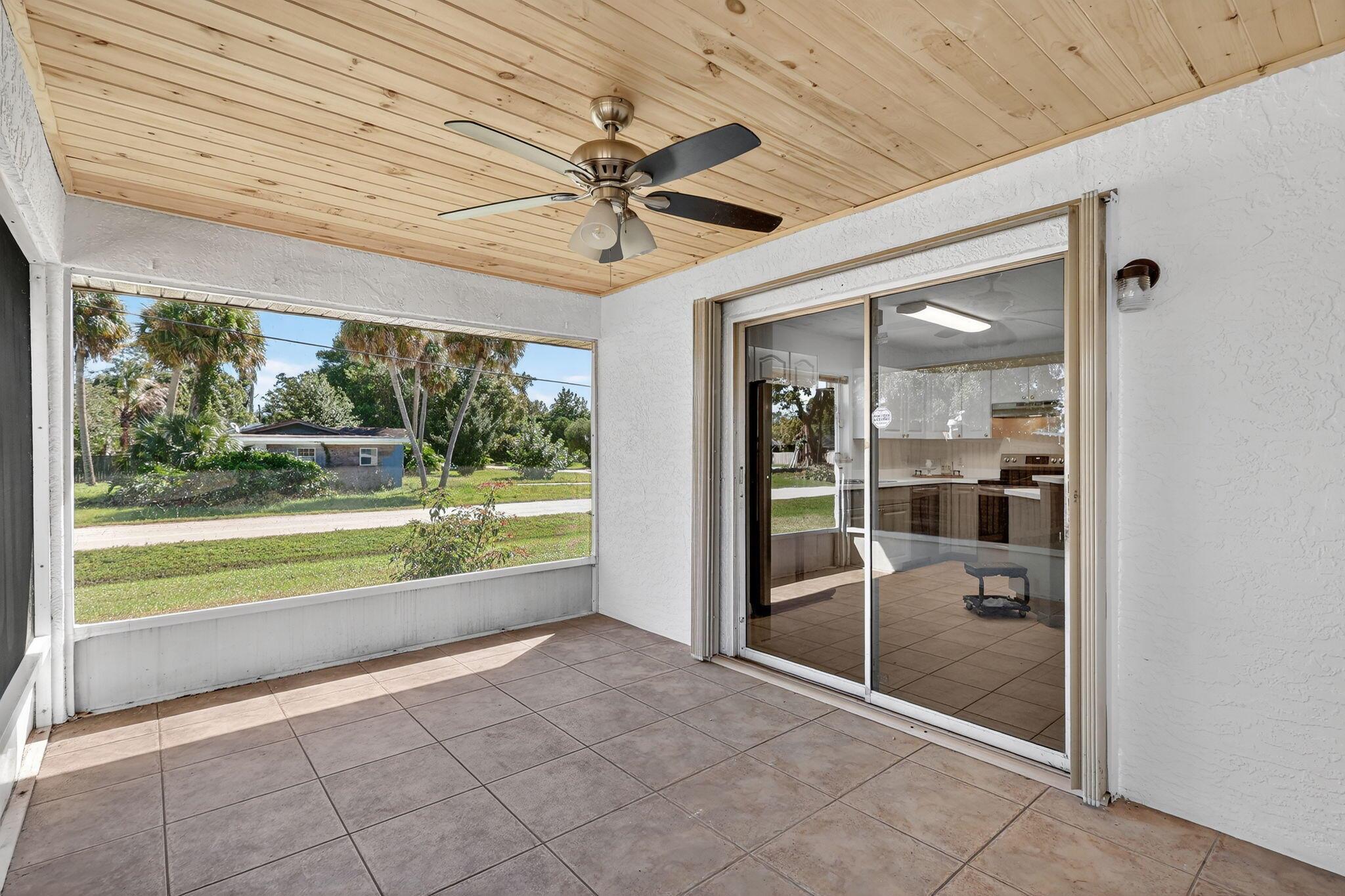 VERO BEACH HOMESITES UNIT - Residential