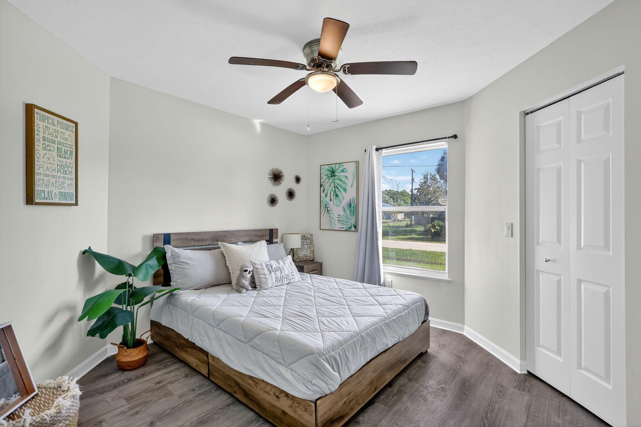 VERO BEACH HOMESITES UNIT - Residential