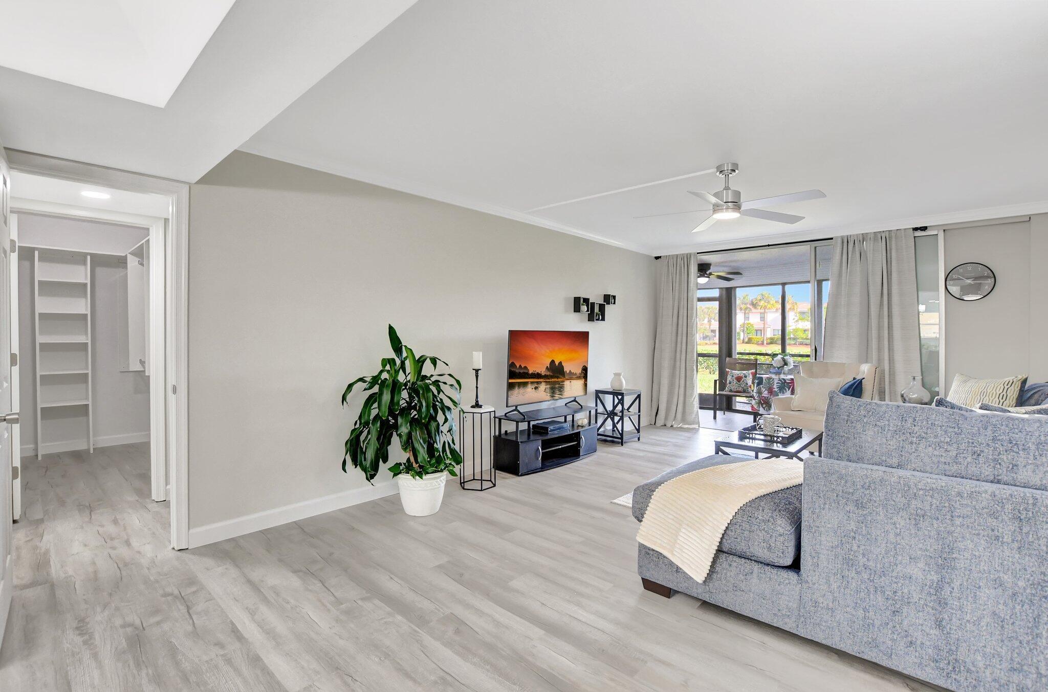 BARWOOD CONDO - Residential