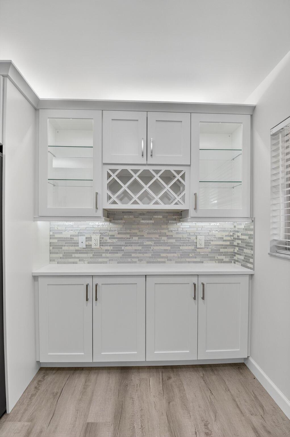 BARWOOD CONDO - Residential