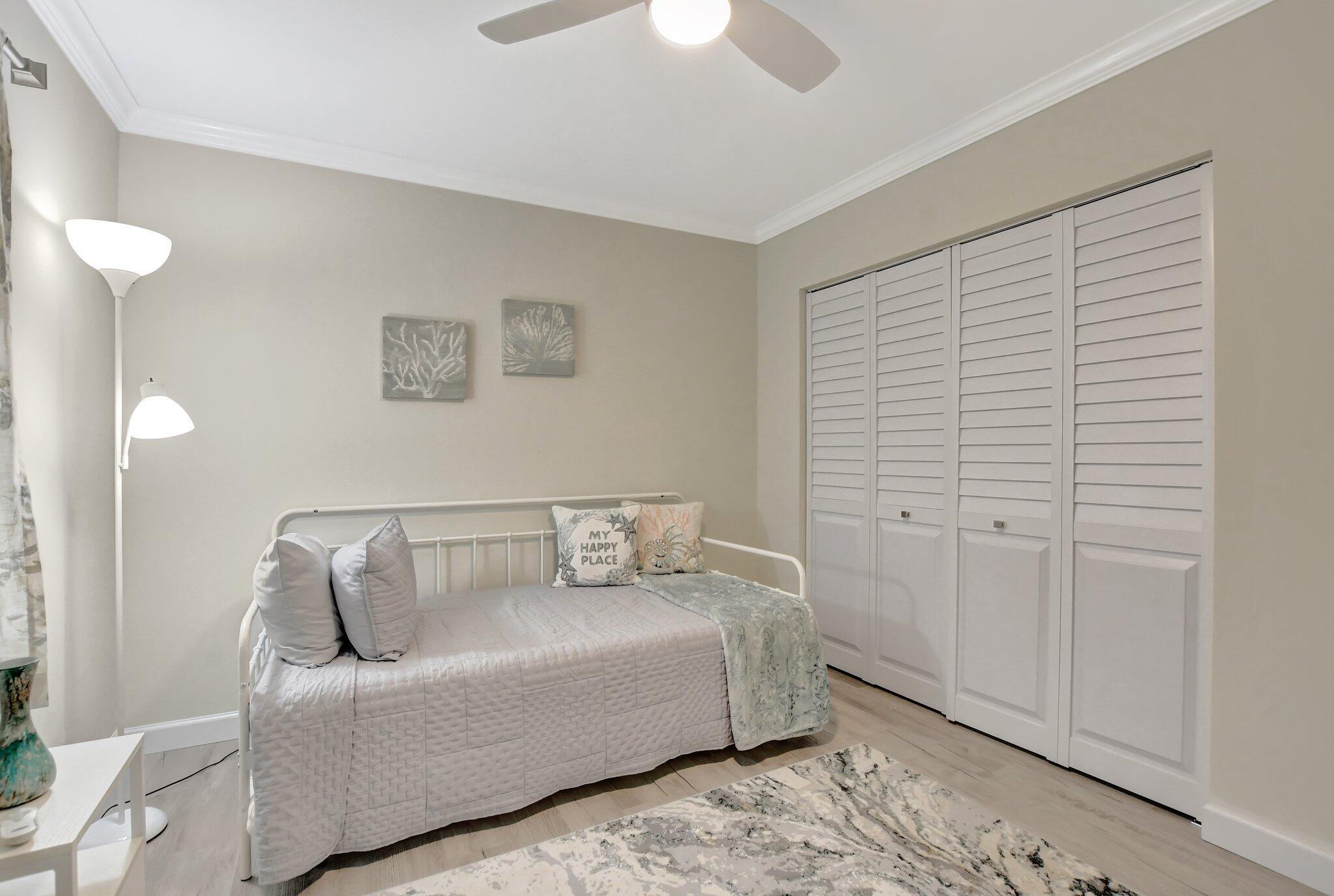 BARWOOD CONDO - Residential