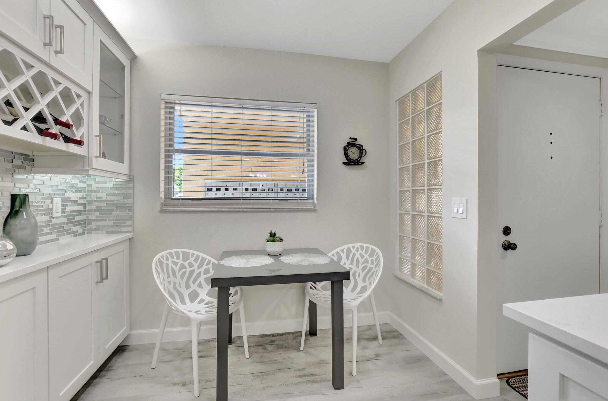 BARWOOD CONDO - Residential