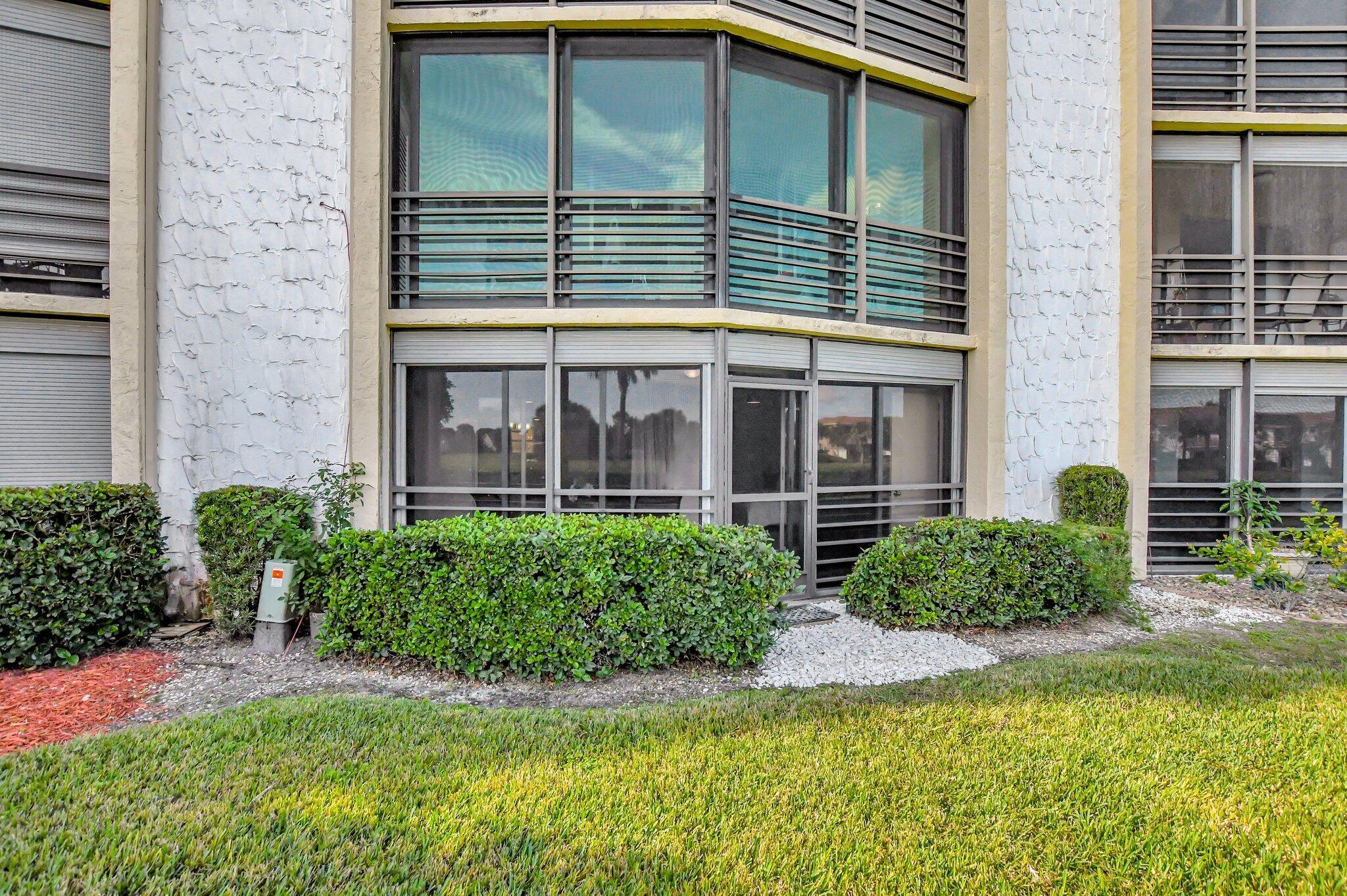 BARWOOD CONDO - Residential