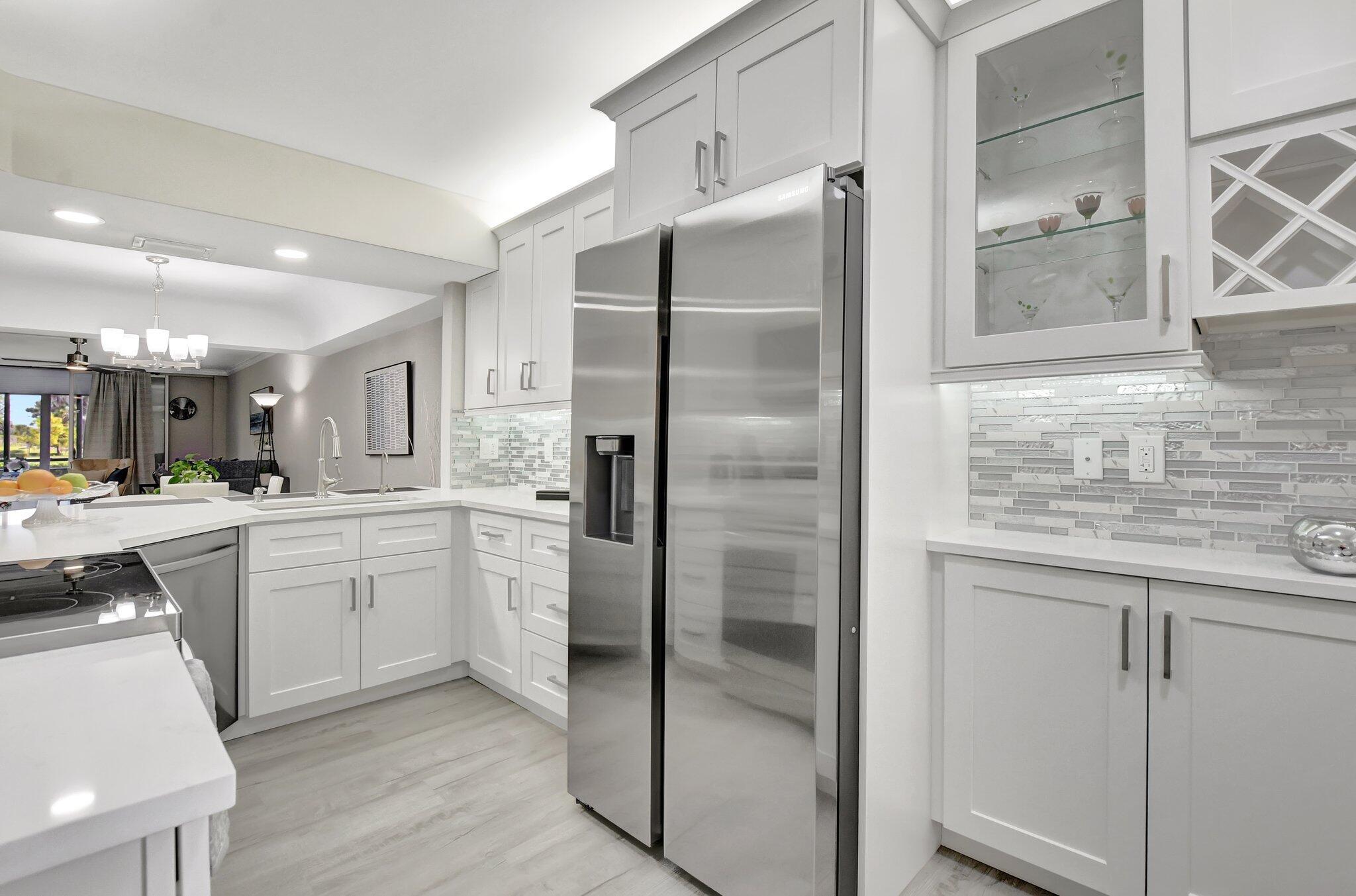 BARWOOD CONDO - Residential