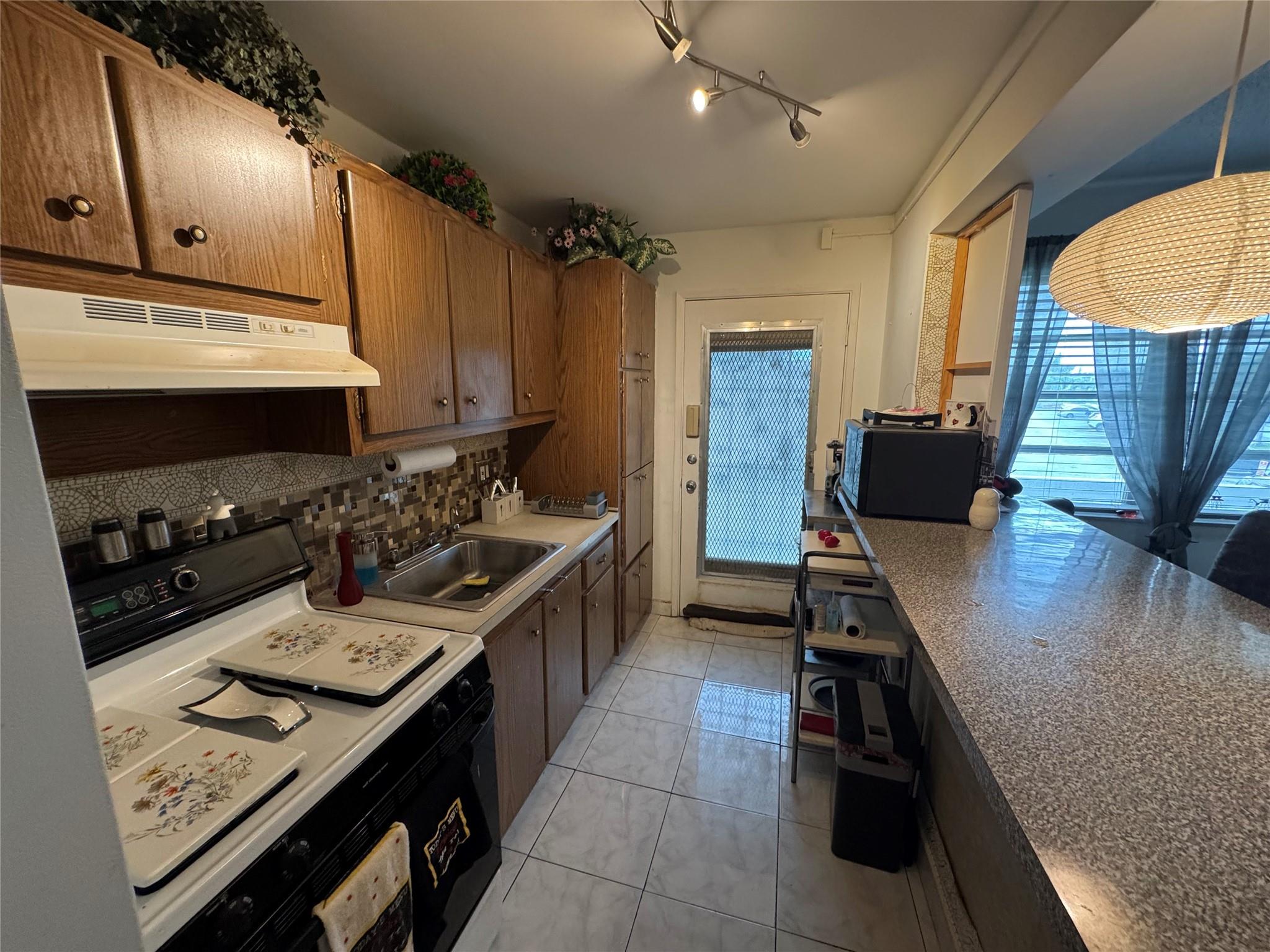 Ro-Mont South - Residential