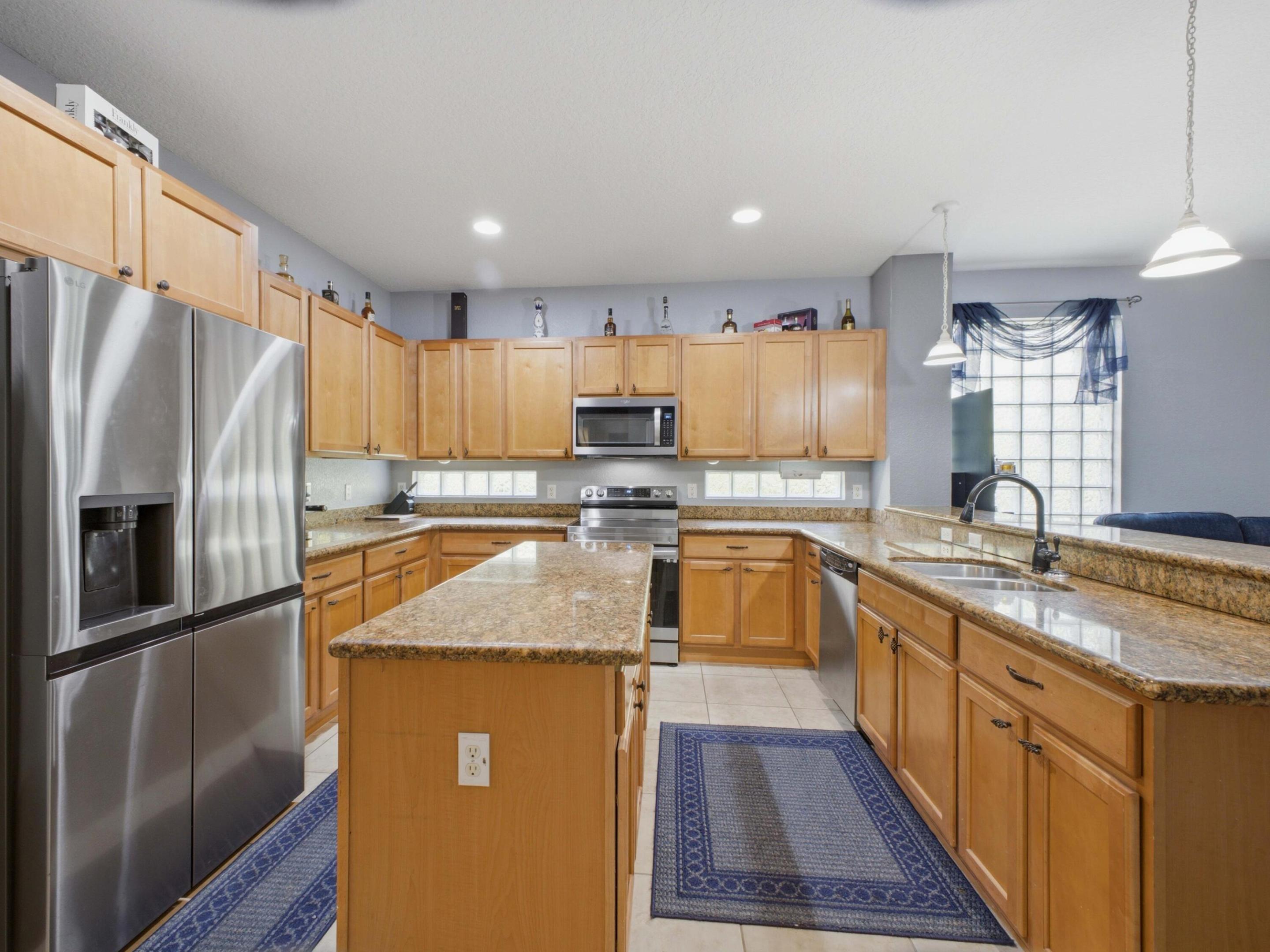 Properties 6906 ALISO Avenue