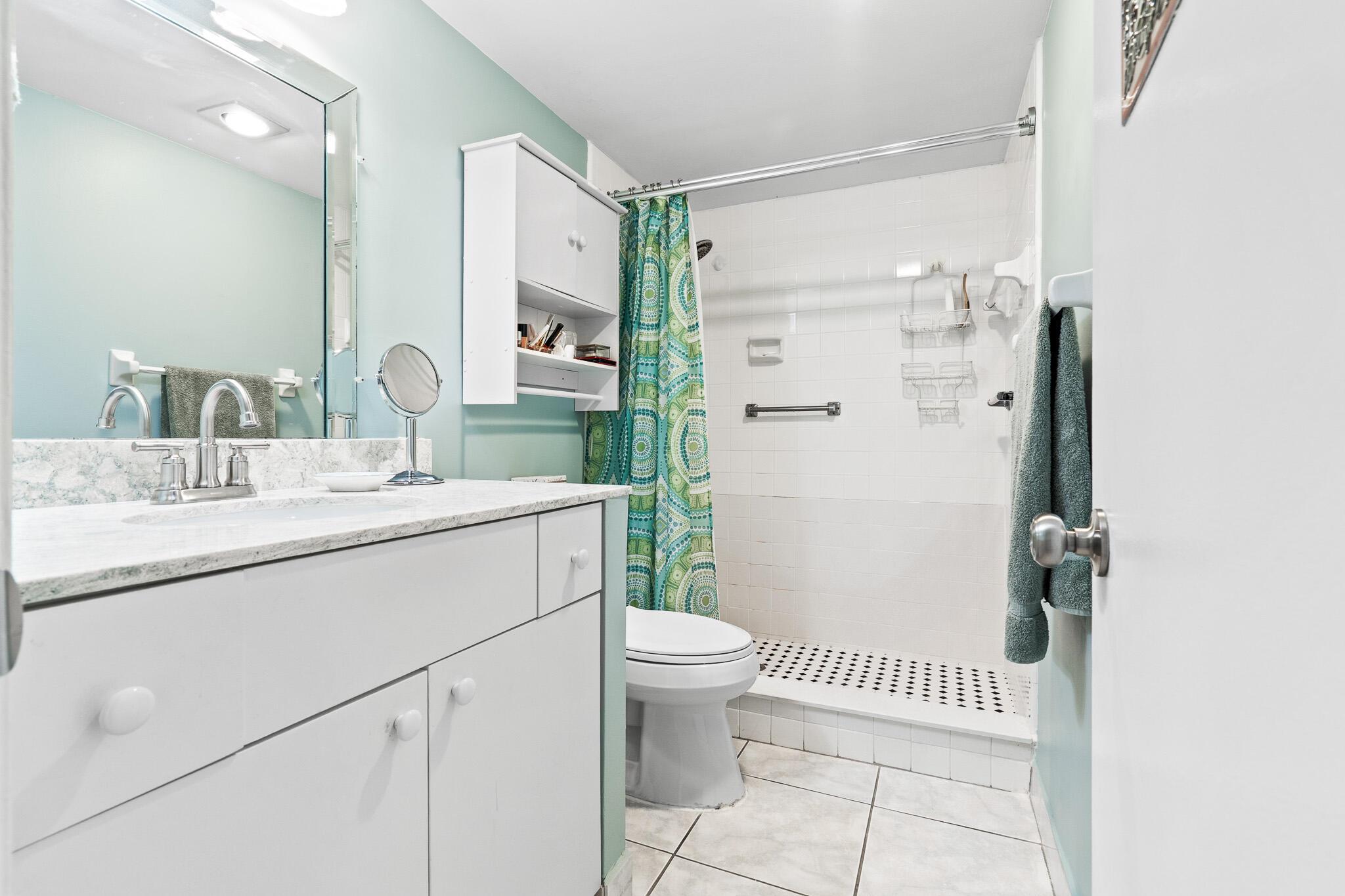 TIERRA DEL SOL CONDO - Residential