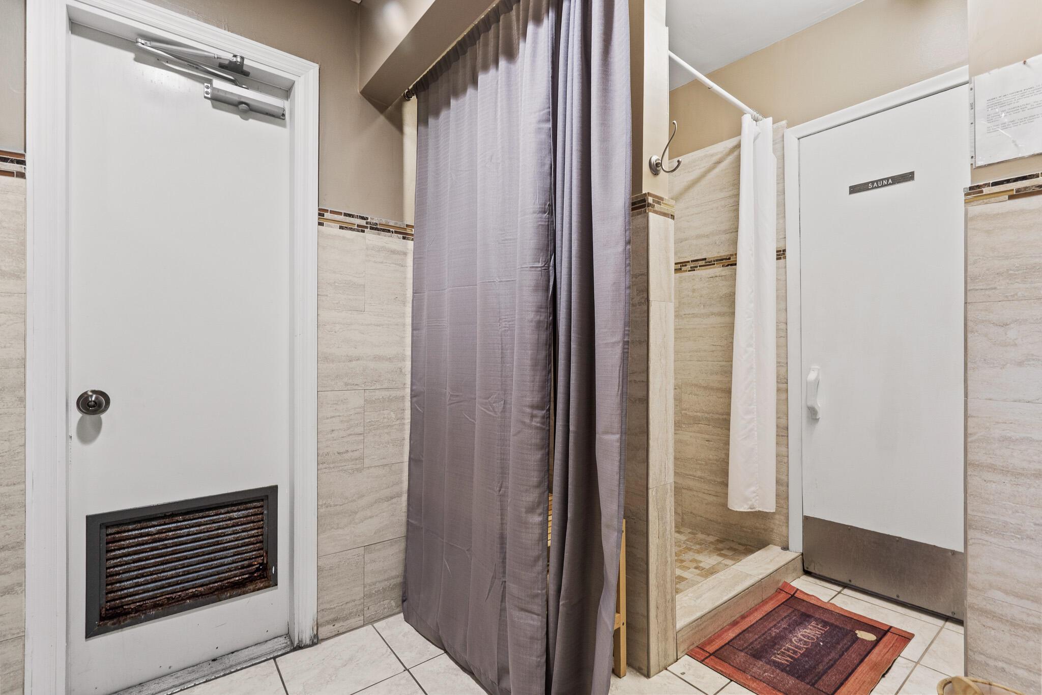 TIERRA DEL SOL CONDO - Residential