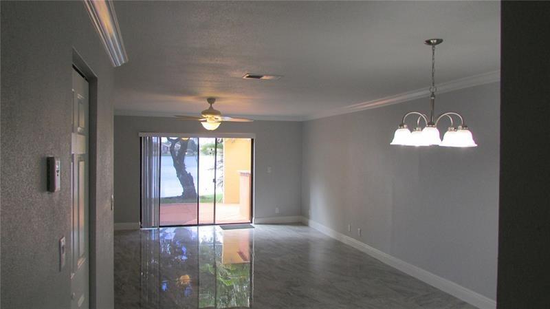 1392 NW 97th Ter