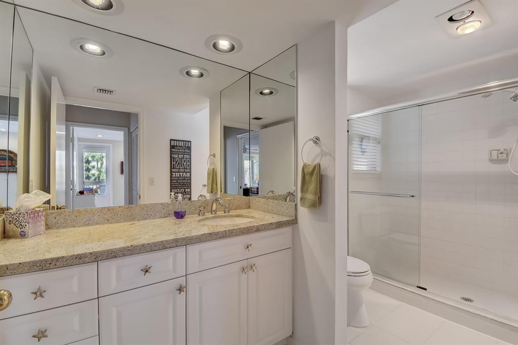 QUAIL HOLLOW CONDO - Residential