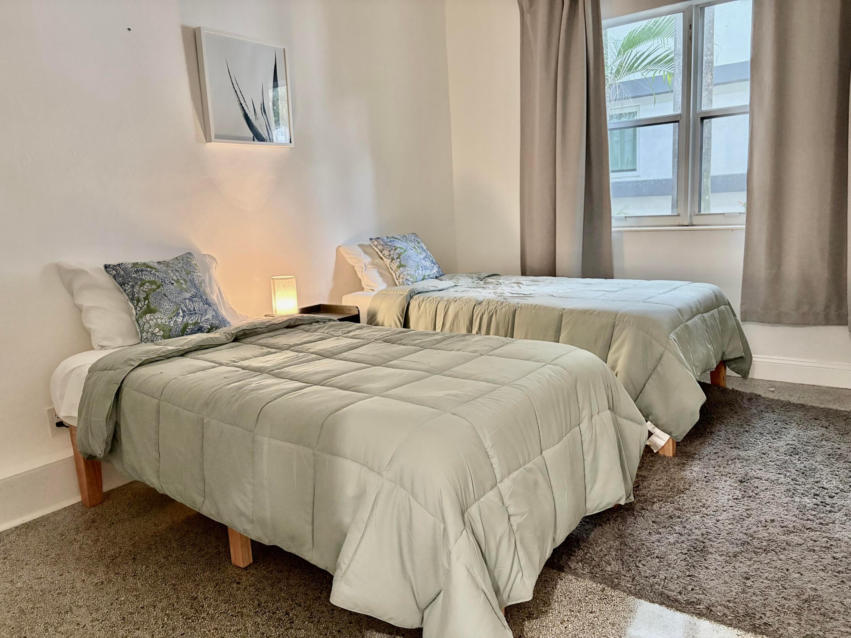 BEACH BREEZE APTS CO-OP - Residential