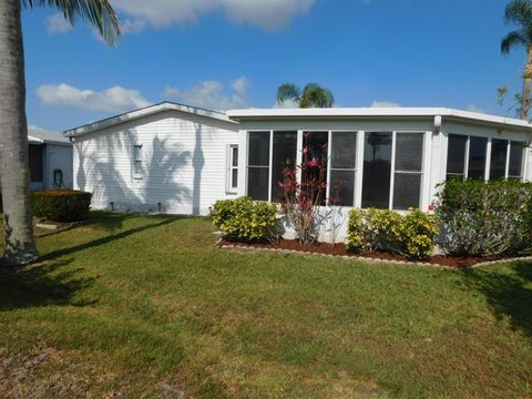 A home in Port St Lucie