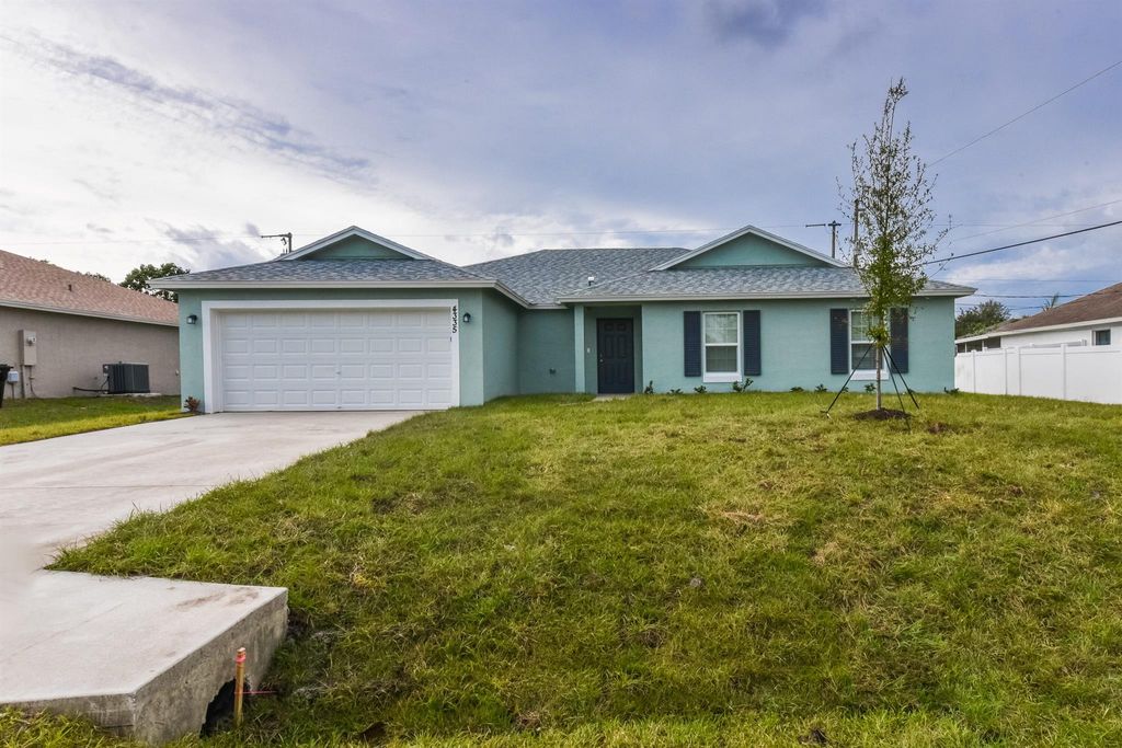 Photo of 4335 SW Calah Circle, Port St Lucie, FL 34953 (MLS # R10908764)