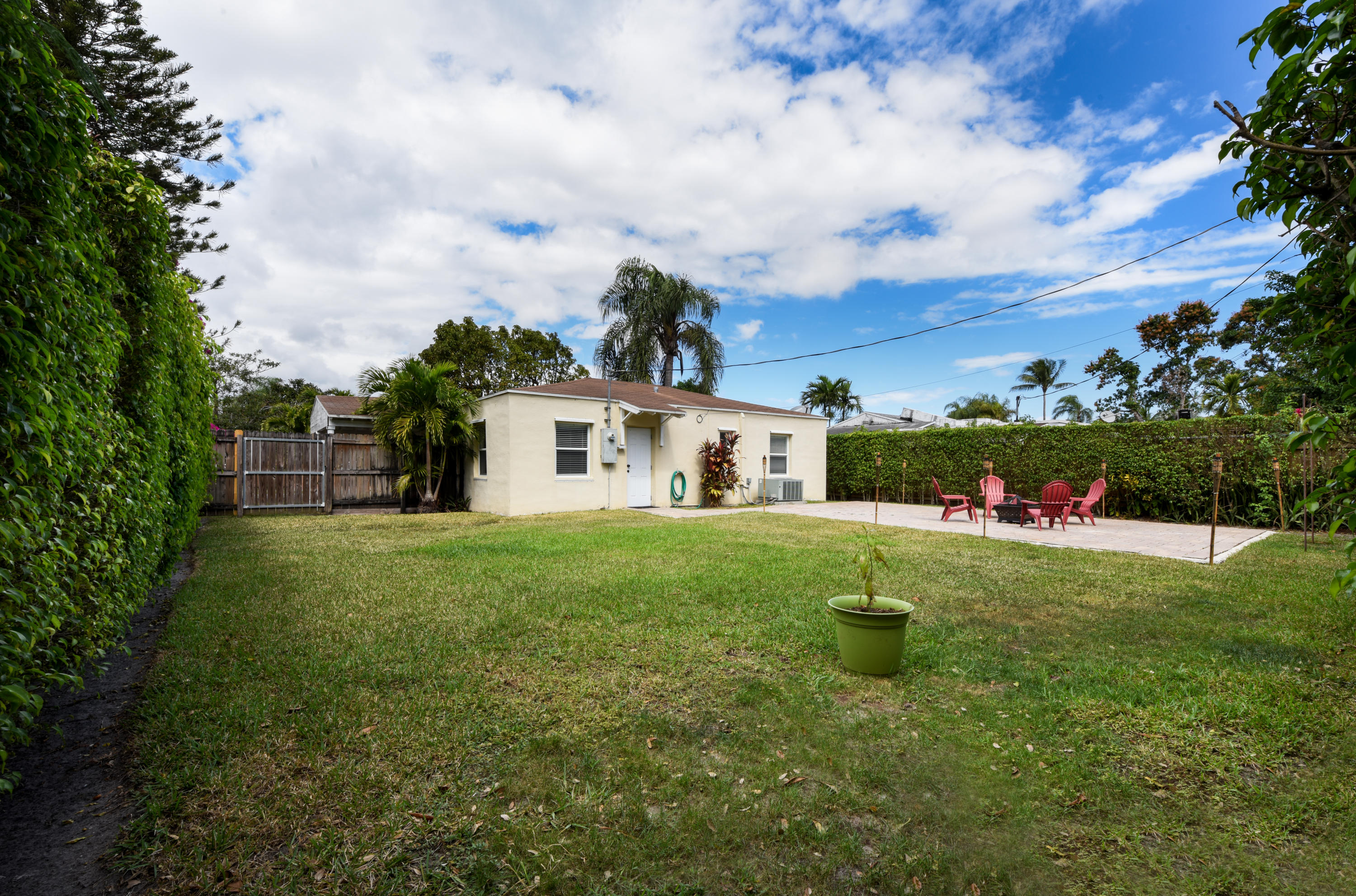 BIRD ROAD ESTATES - Residential