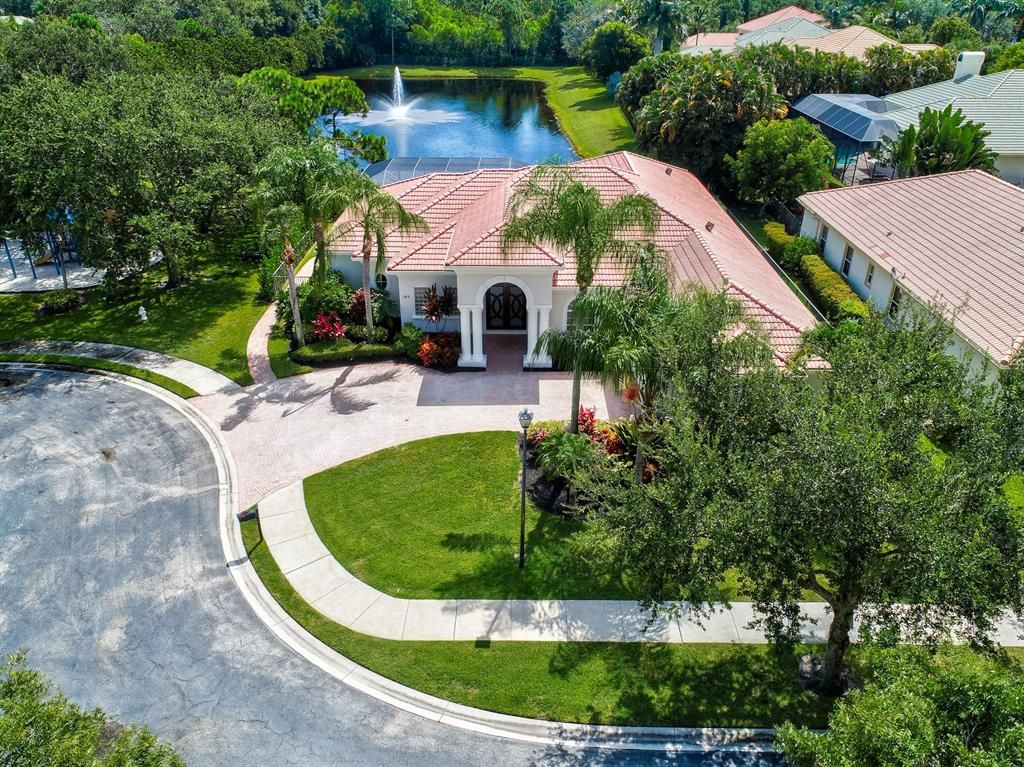 Photo of 142 Mystic Lane Ln, Jupiter, FL 33458 (MLS # R10739813)