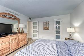 ELDORADO PLAZA WEST - Residential