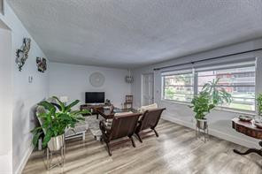 ELDORADO PLAZA WEST - Residential