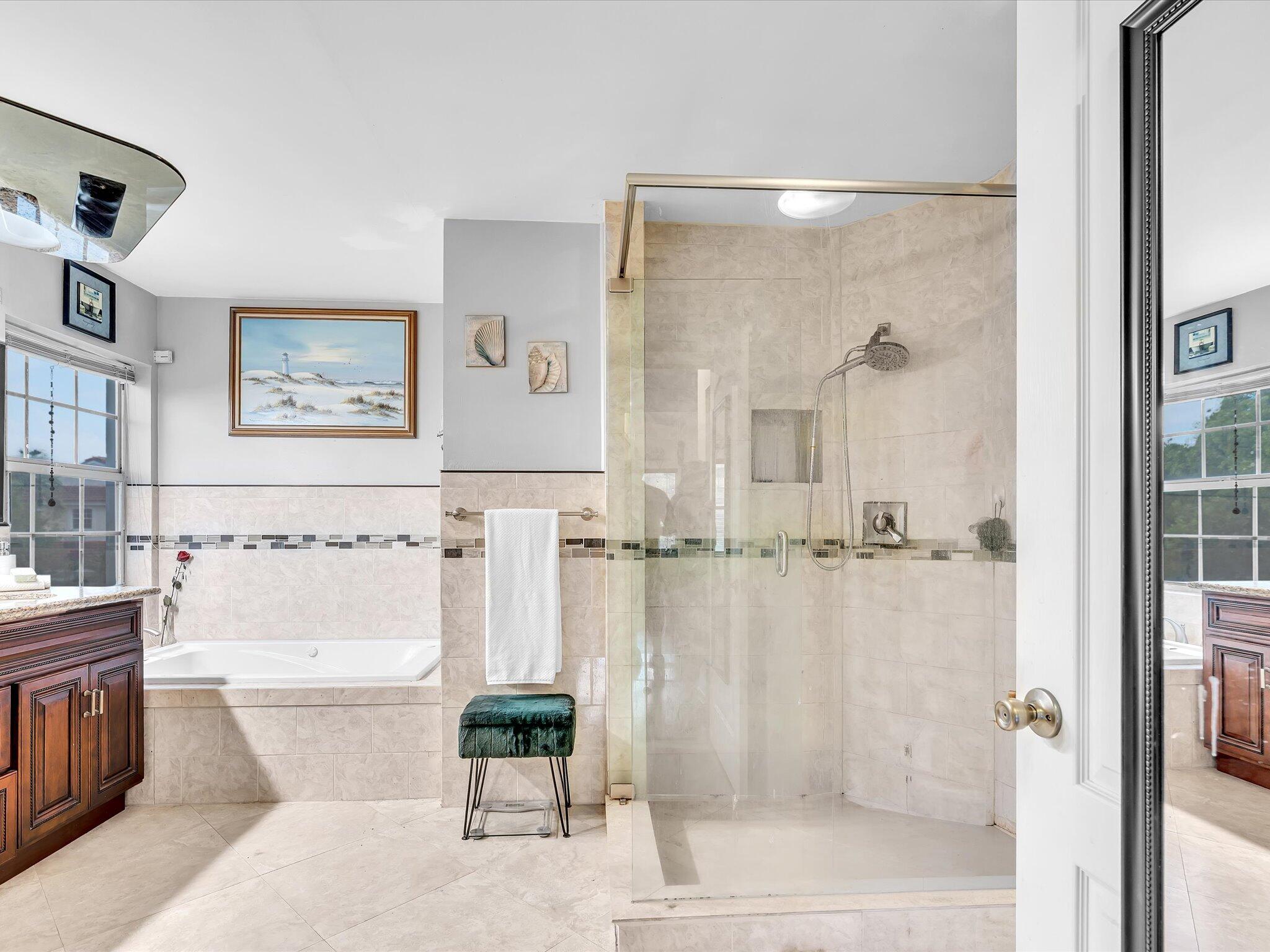 KENSINGTON SOUTH - Residential