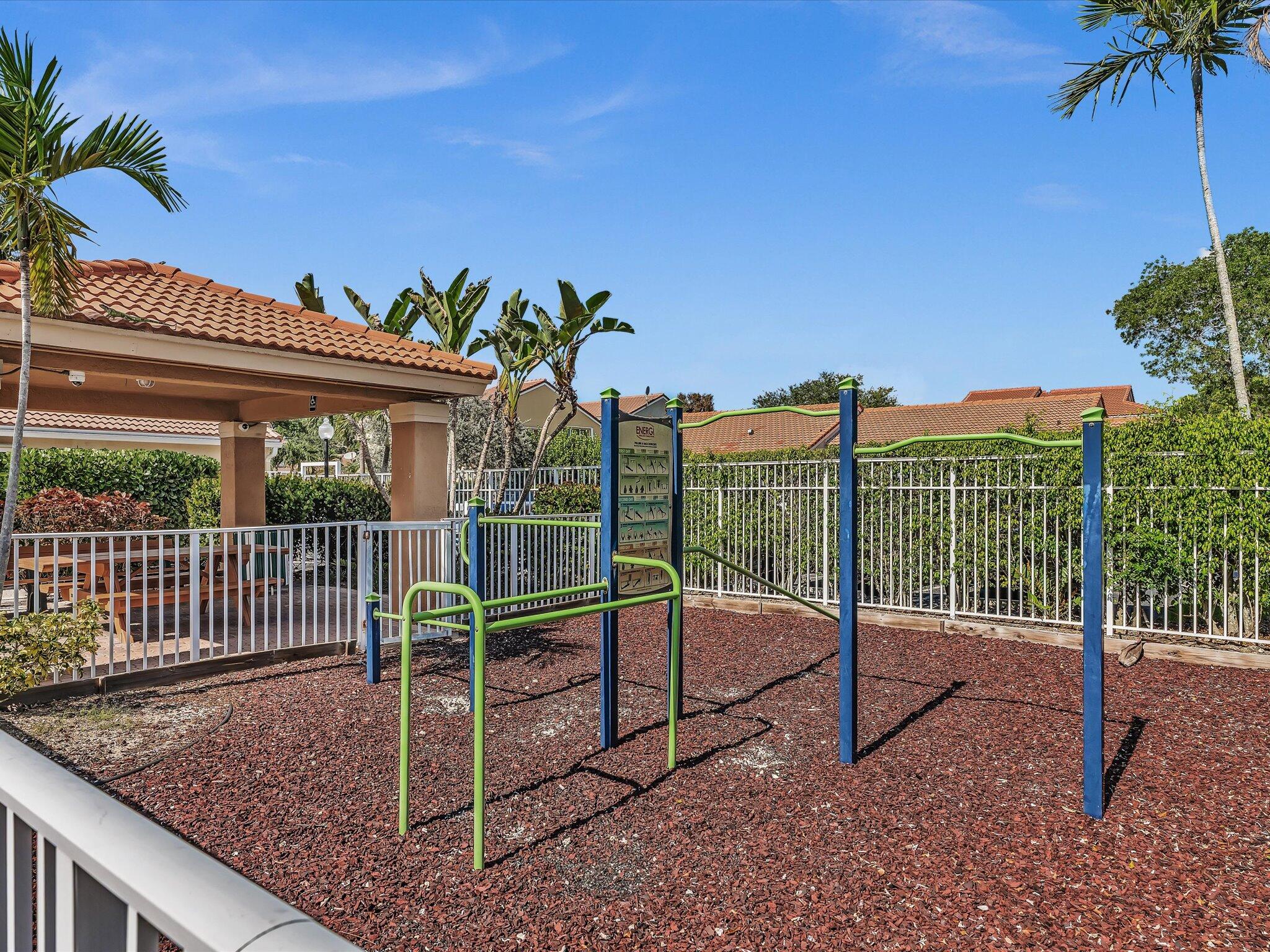 KENSINGTON SOUTH - Residential