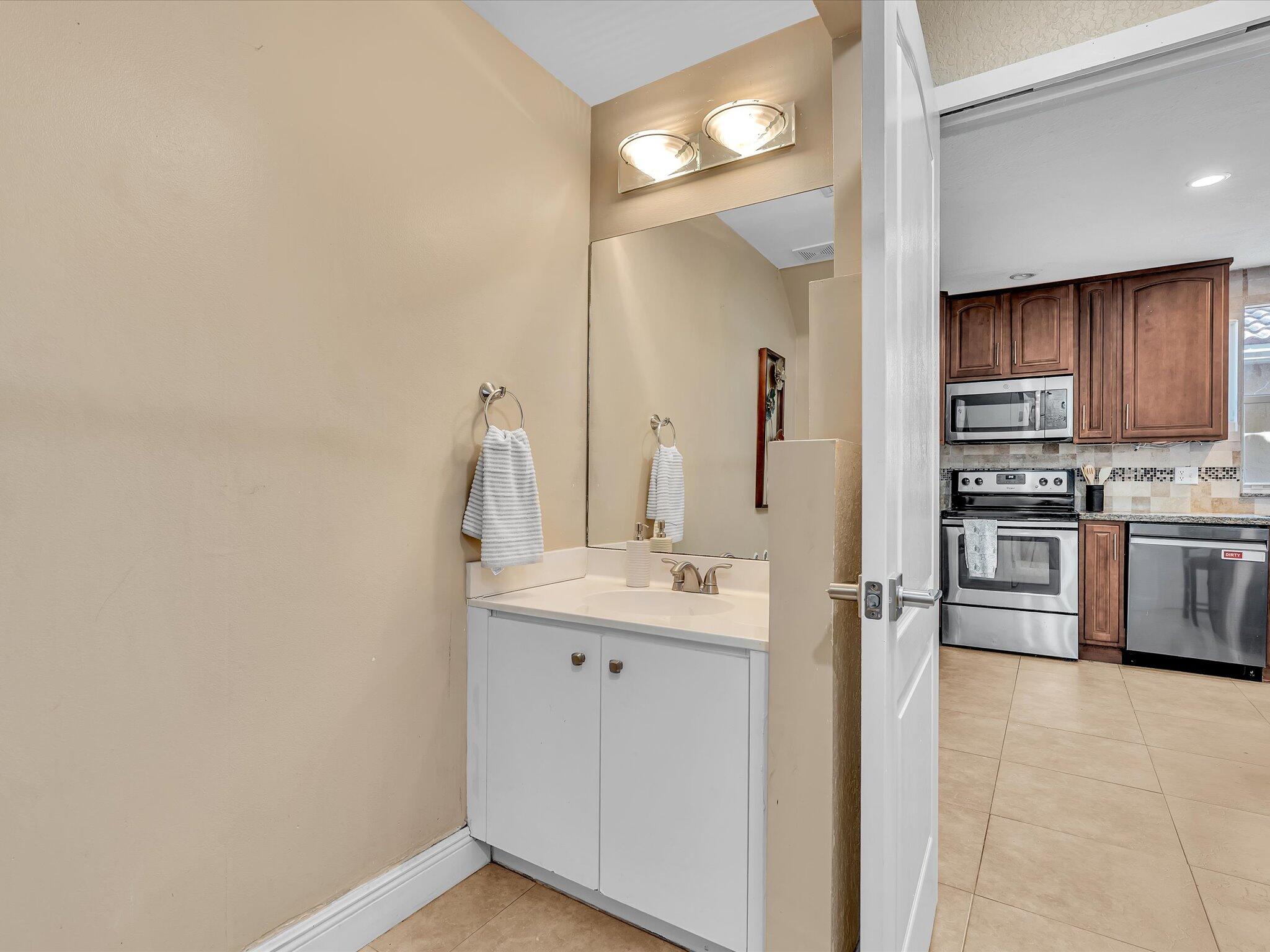 KENSINGTON SOUTH - Residential