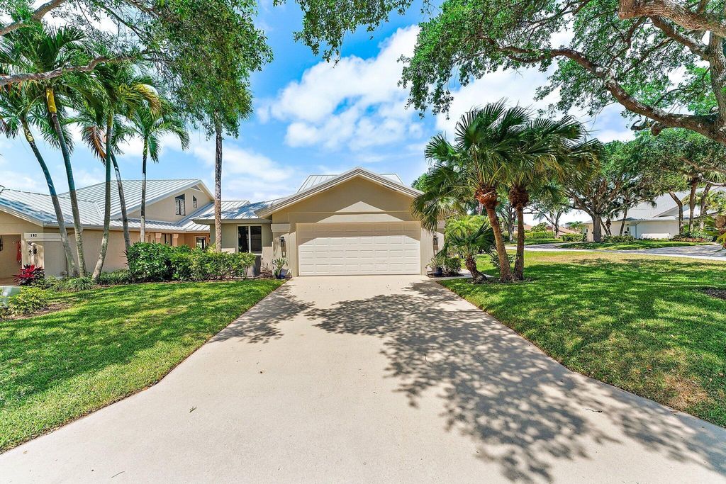 Photo of 100 Sea Steppes Court, Jupiter, FL 33477 (MLS # R10973004)