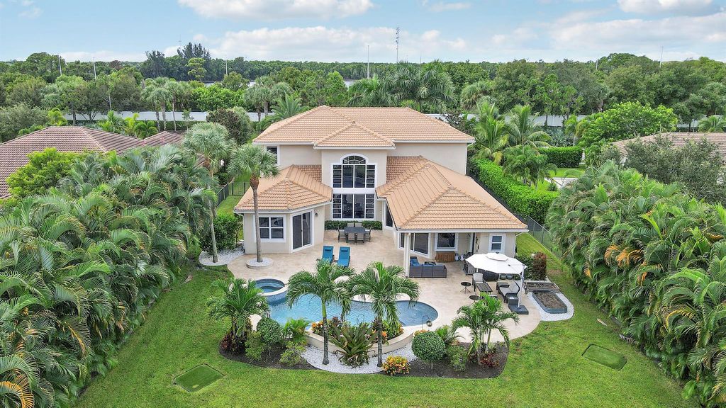 Photo of 404 Rudder Cay Way, Jupiter, FL 33458 (MLS # R11125424)