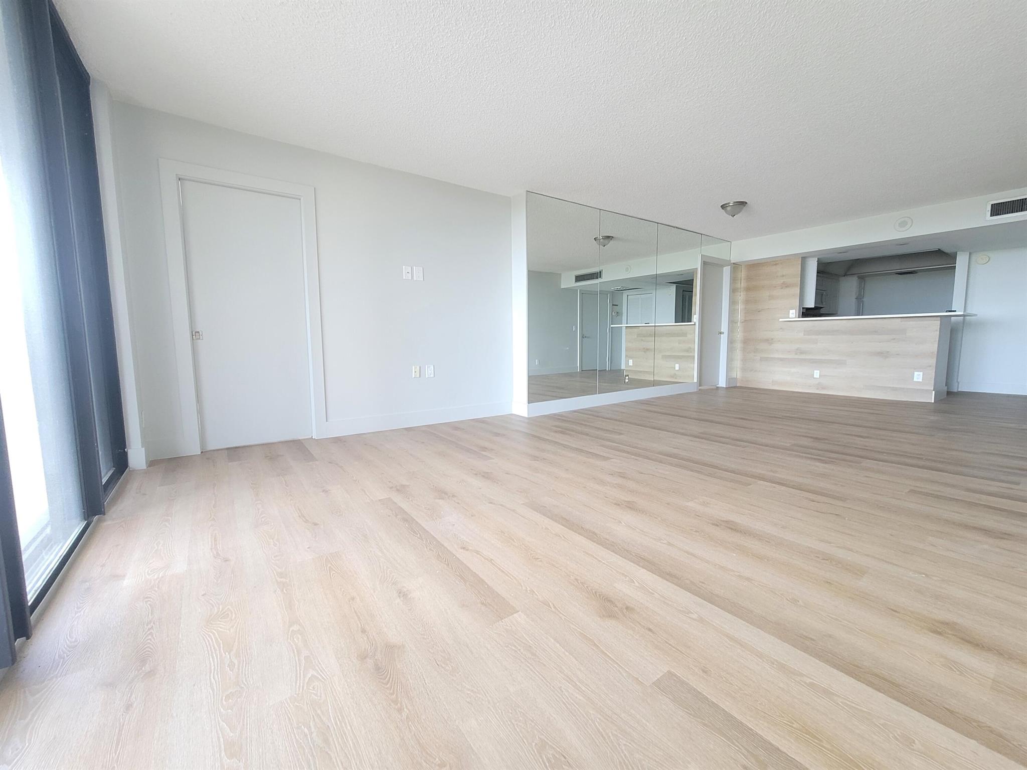 2425 Presidential Way 603