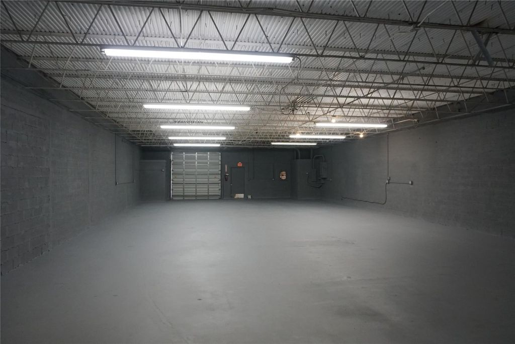 Photo of 1042 NE 44th Street, Oakland Park, FL 33334 (MLS # F10494186)