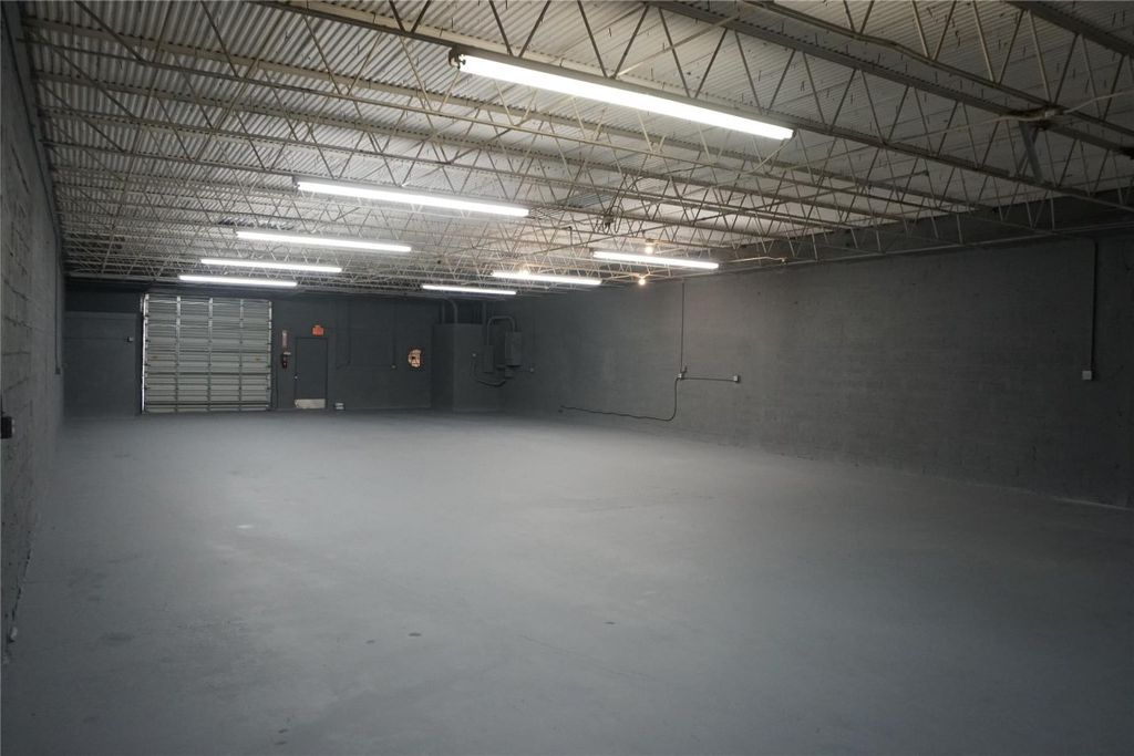 Photo of 1042 NE 44th Street, Oakland Park, FL 33334 (MLS # F10494186)