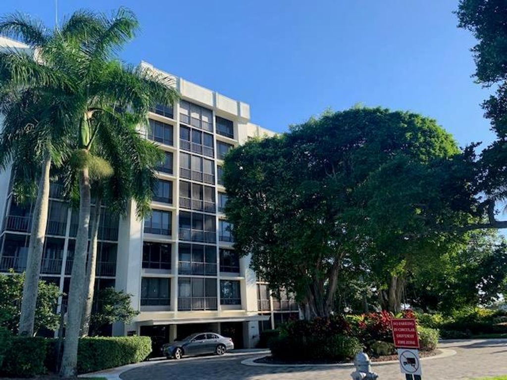 Photo of 6805 Willow Wood Drive #5023, Boca Raton, FL 33434 (MLS # R10634077)