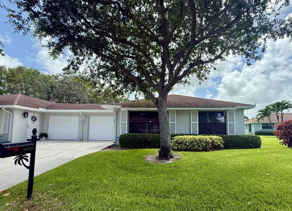 Photo of 9890 Pecan Tree Drive #B, Boynton Beach, FL 33436 (MLS # B26008798)