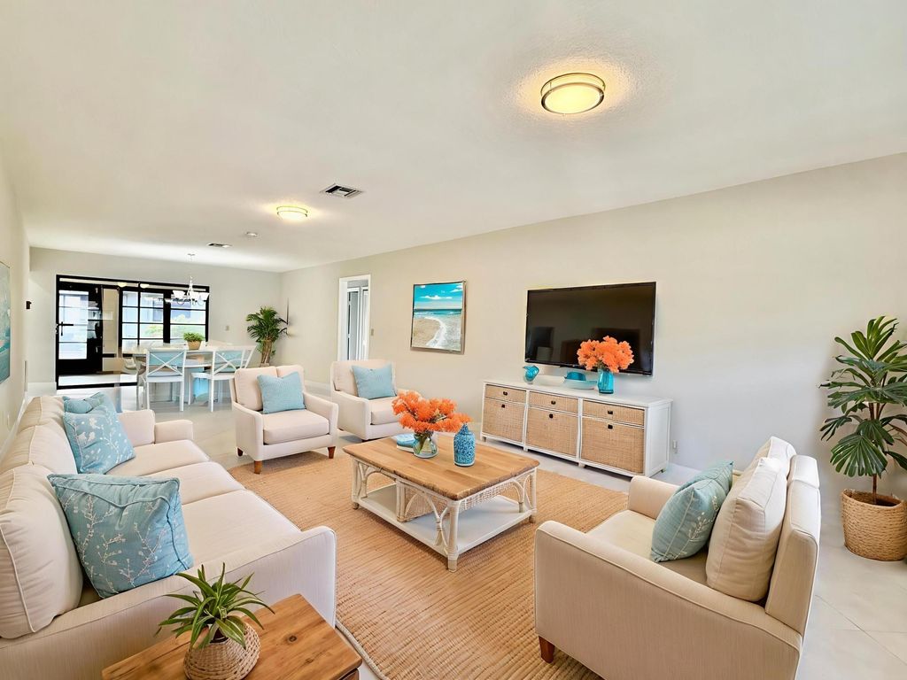 Photo of 9890 Pecan Tree Drive #B, Boynton Beach, FL 33436 (MLS # B26008798)