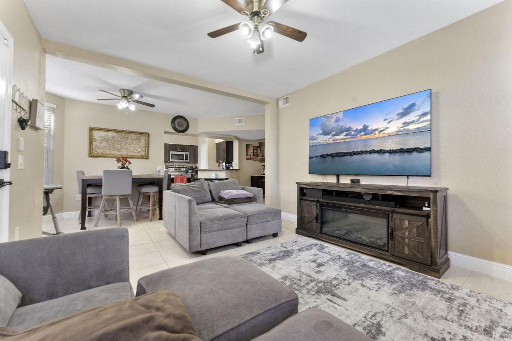 Photo of 1209 Belmont Place, Boynton Beach, FL 33436 (MLS # R11151498)