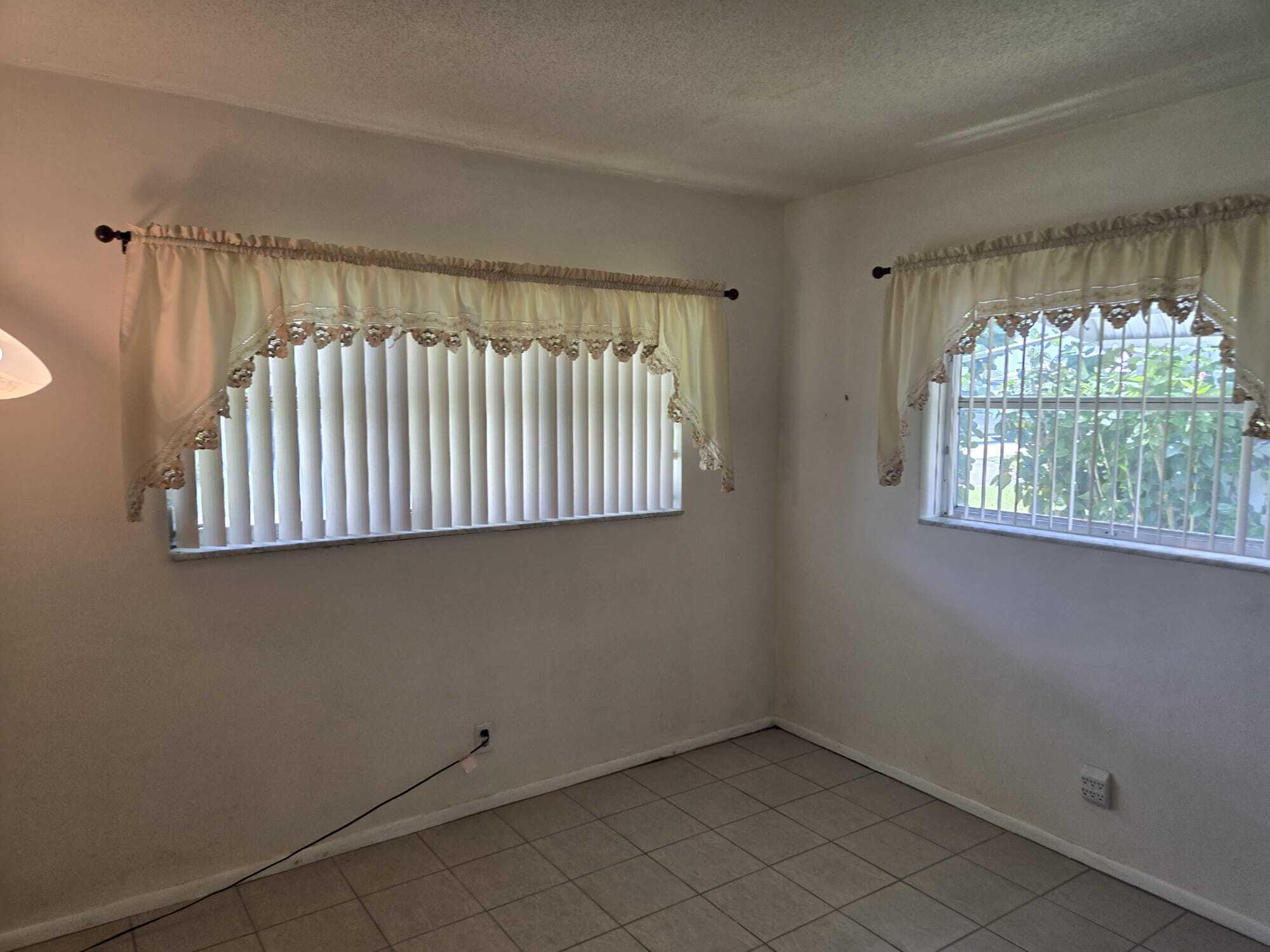 MAINLANDS OF TAMARAC LAKES - Residential