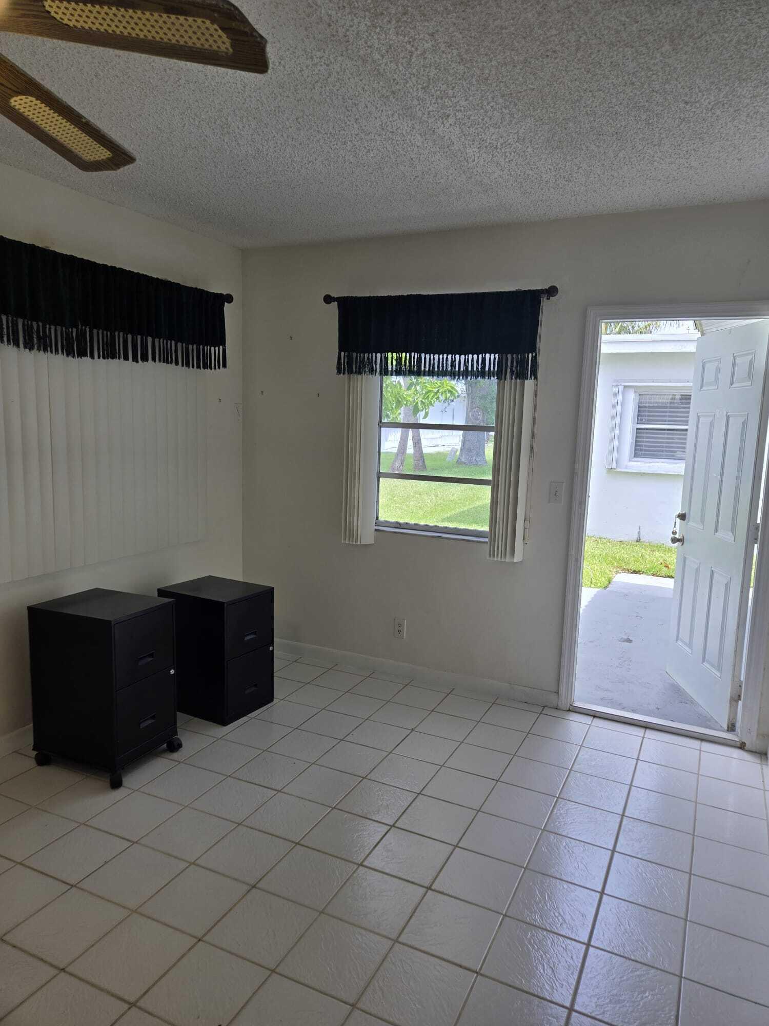 MAINLANDS OF TAMARAC LAKES - Residential