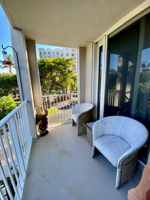 HIGHLAND BEACH CLUB CONDO - Residential Lease