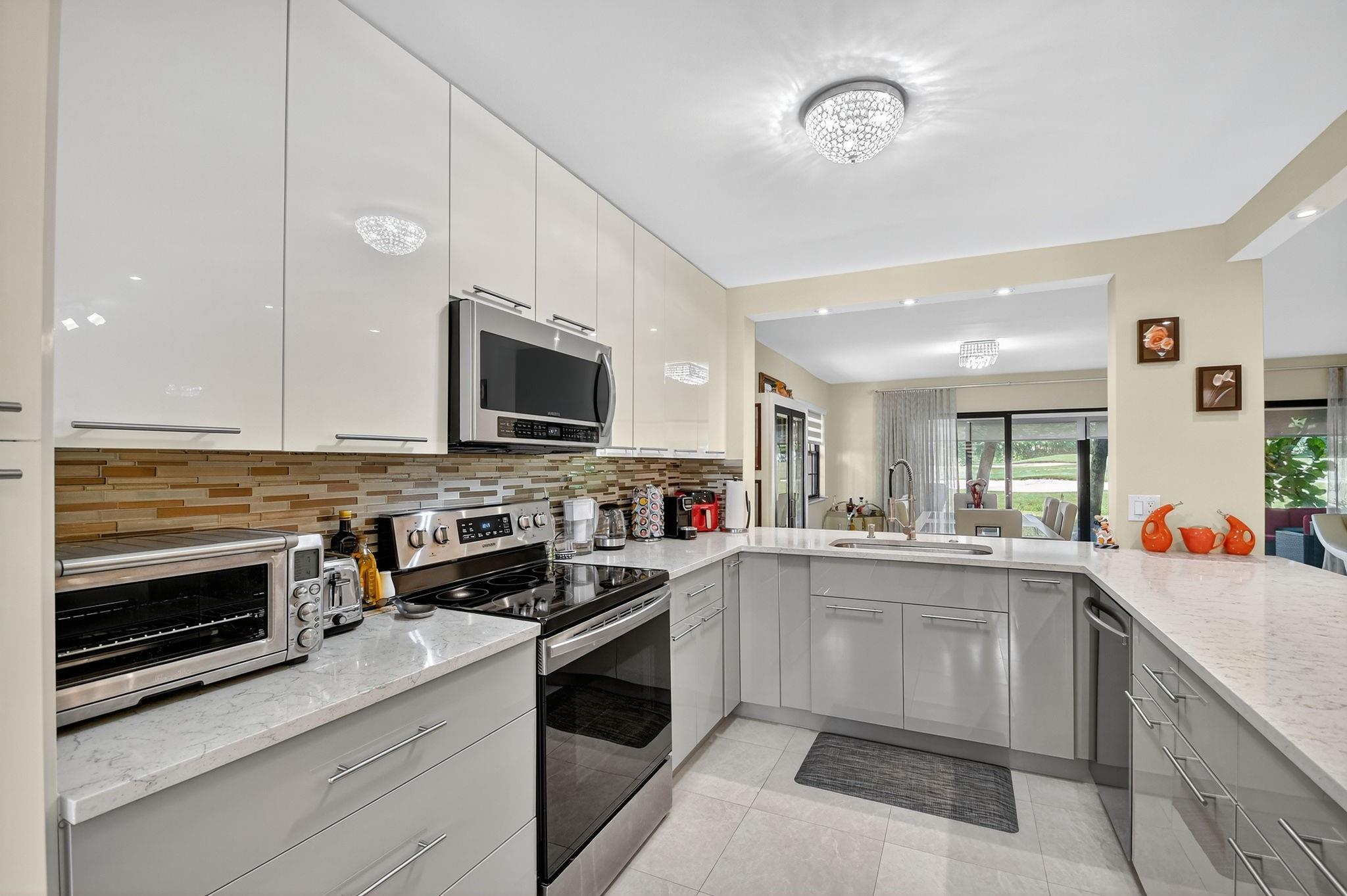 ASPEN GLEN INDIAN SPRINGS - Residential