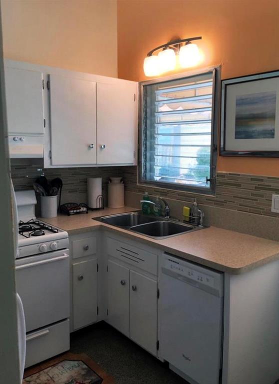 TOWN OF DELRAY - Residential Lease