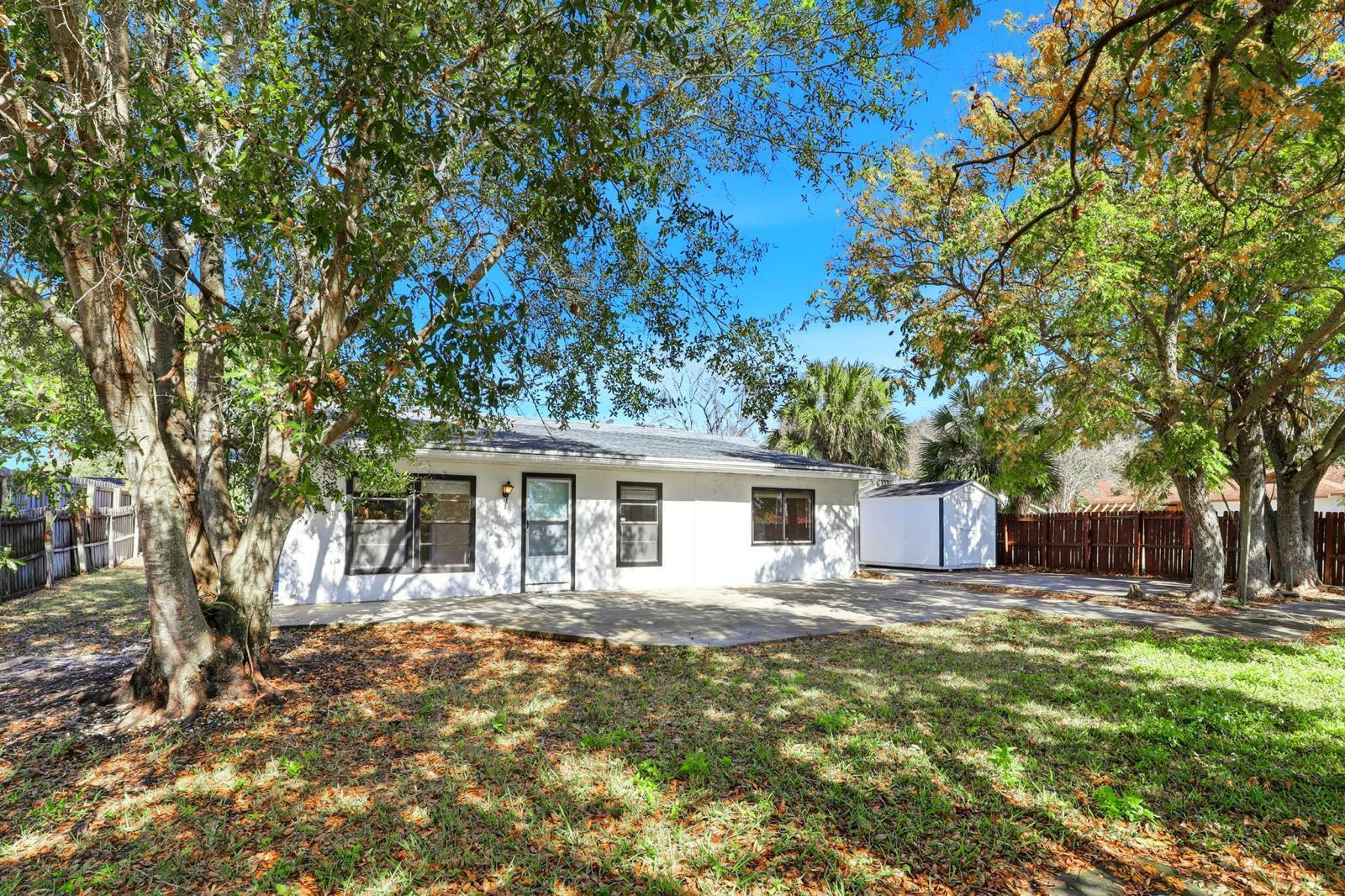 CLUBHOUSE ESTS PH 1 - Residential