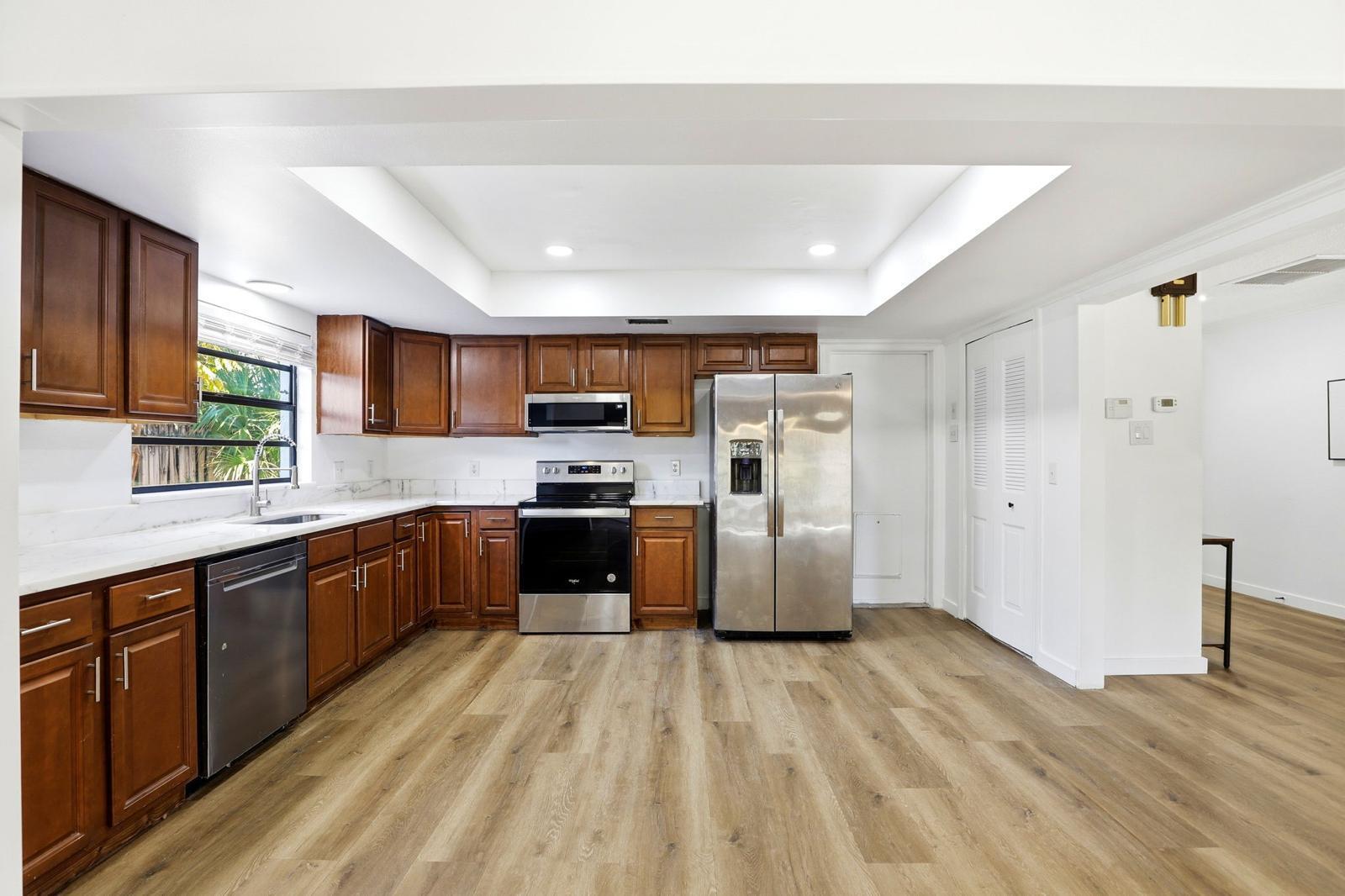 CLUBHOUSE ESTS PH 1 - Residential