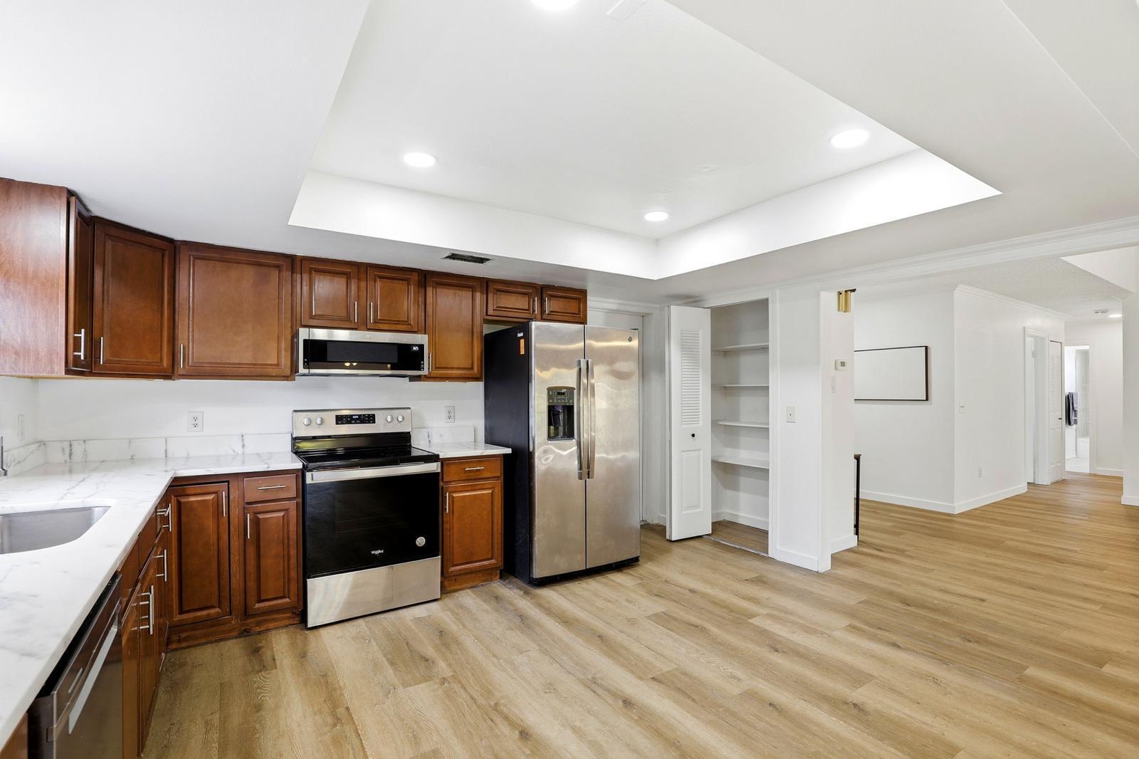 CLUBHOUSE ESTS PH 1 - Residential