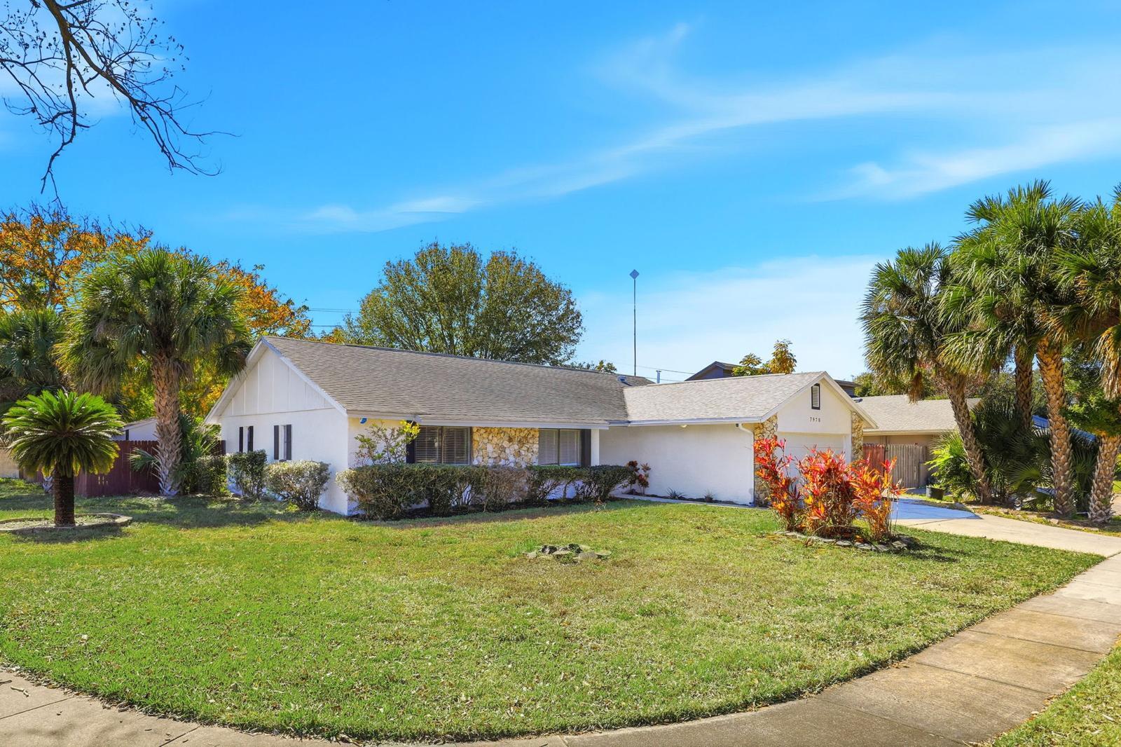 7970 Glen Abbey Circle