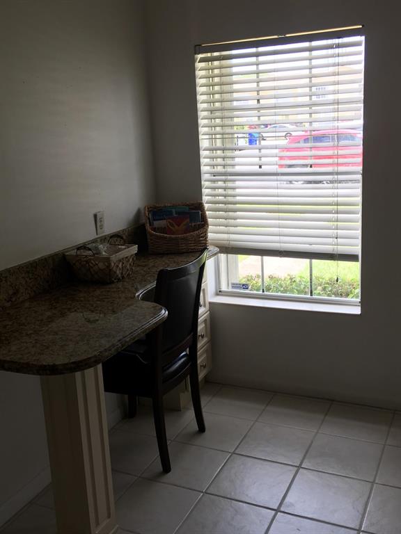 Charter Club Palm Beach - Residential