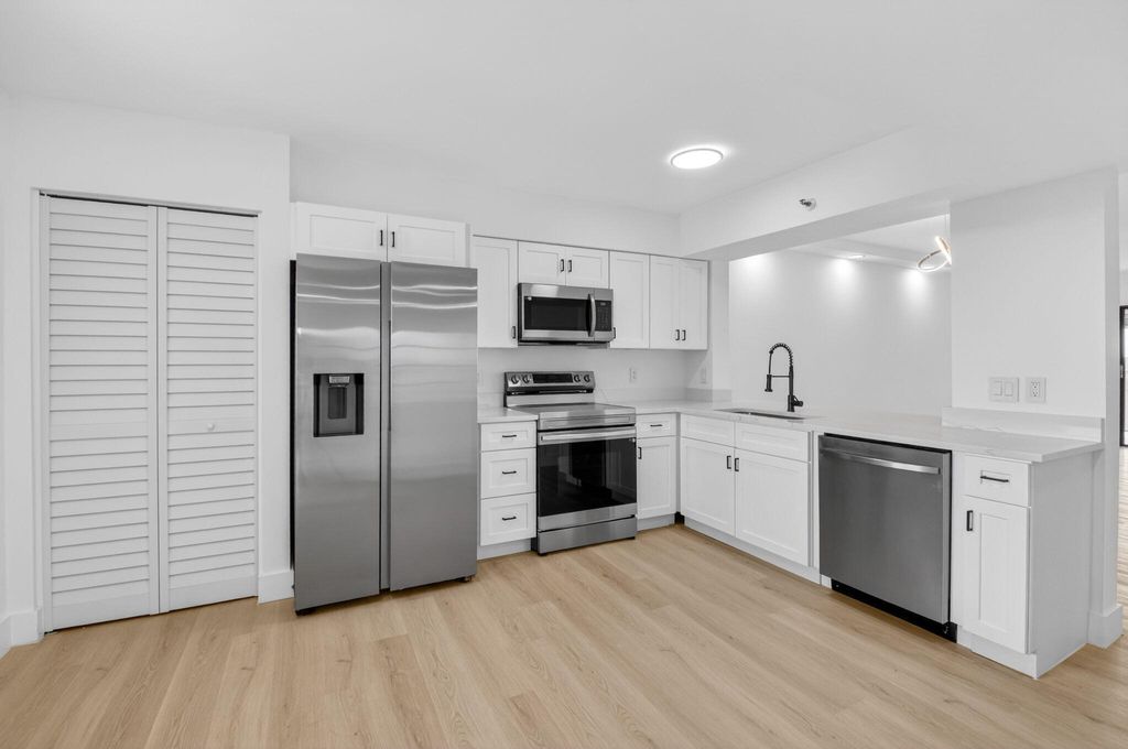 Photo of 14475 Strathmore Lane #808, Delray Beach, FL 33446 (MLS # B26022158)