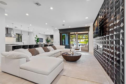 1523 SE 12th St Fort Lauderdale FL 33316