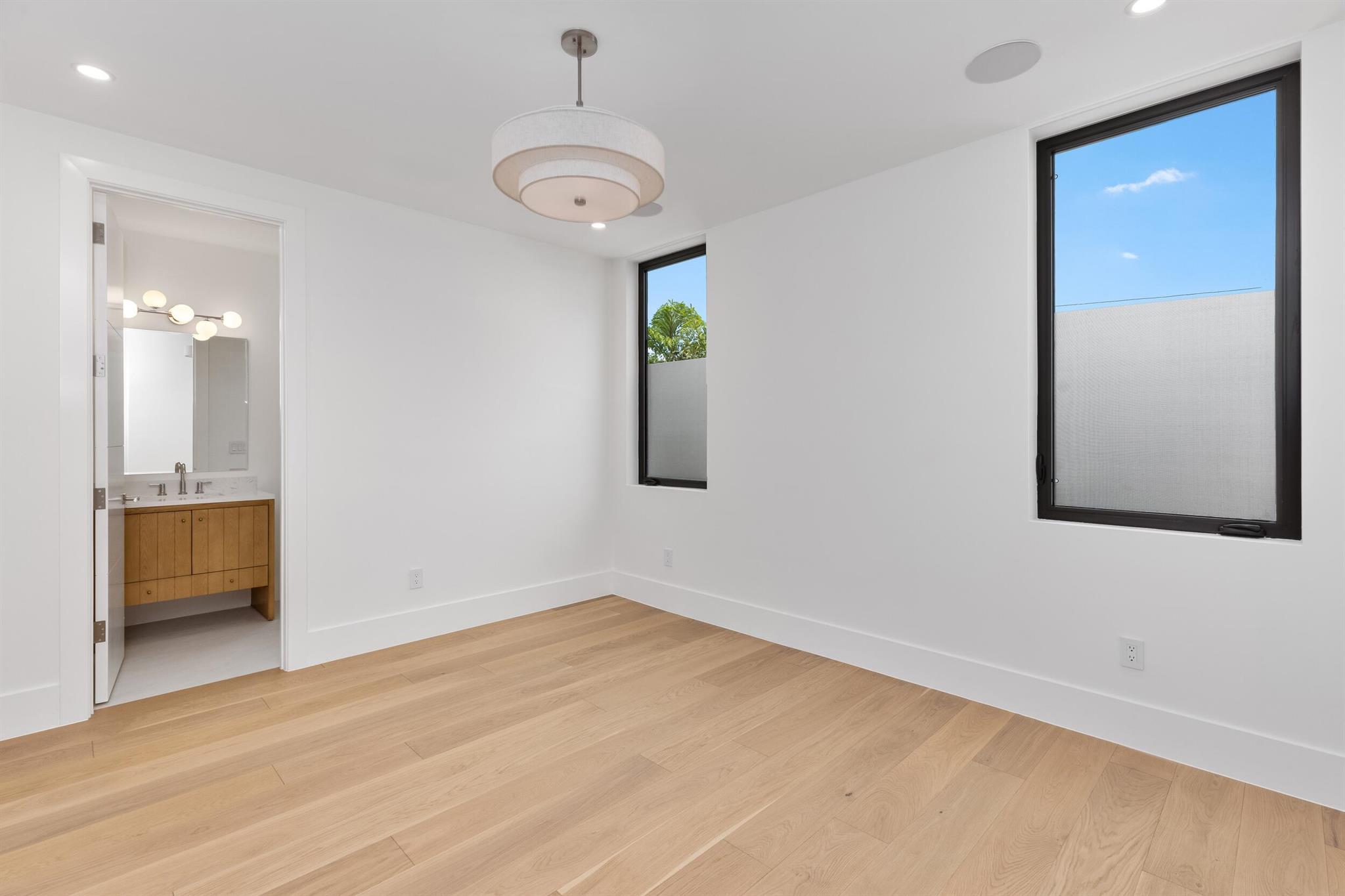 BOCA RATON RIVIERA UNIT B - Residential