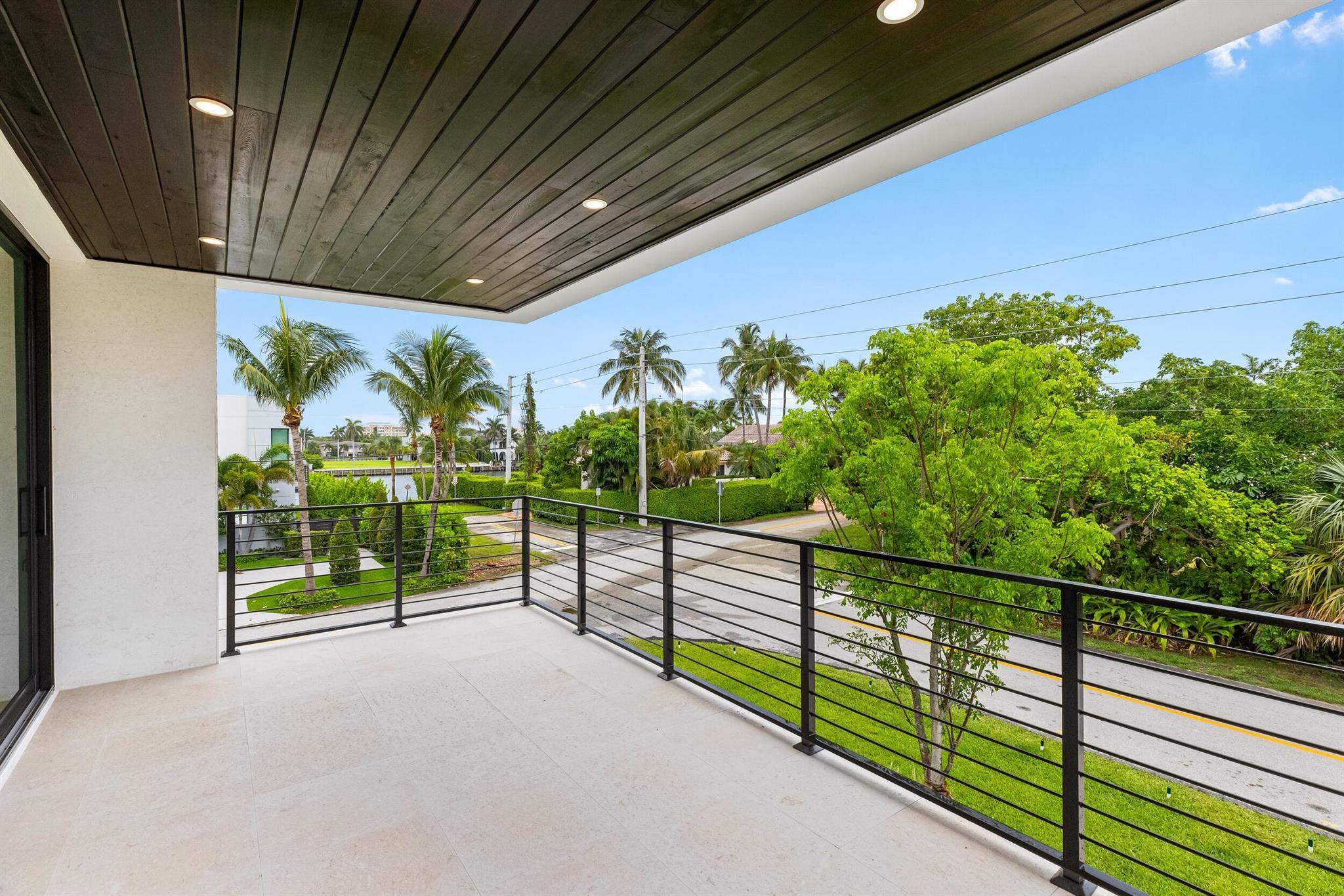BOCA RATON RIVIERA UNIT B - Residential